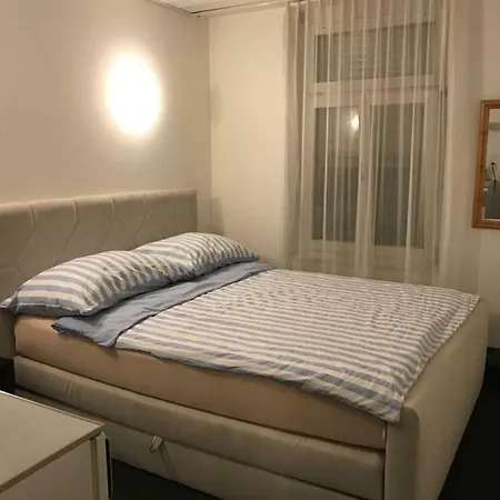 特大号床公寓 旅馆